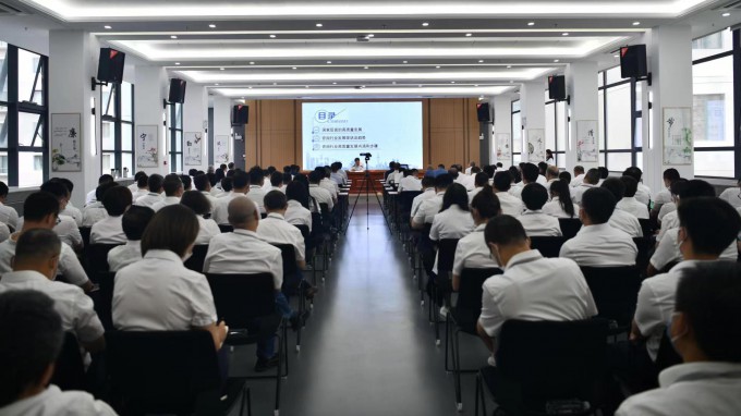 轉觀念 聚合力 重實干 向未來：集團公司黨委副書記、總經理馬明在省建筑設計院作專題講座