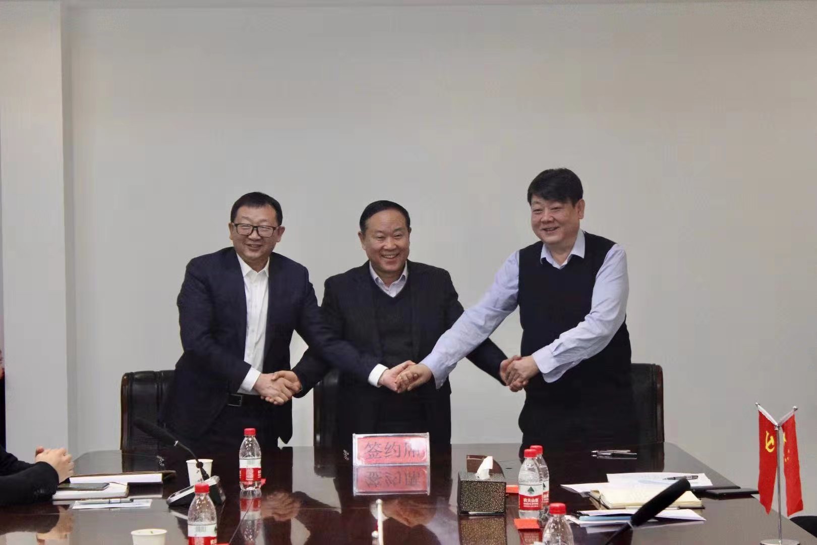 省建筑設(shè)計院與城關(guān)區(qū)城發(fā)公司、甘肅七建<br/>簽署戰(zhàn)略合作協(xié)議